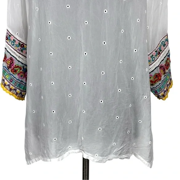 JOHNNY WAS EMBROIDERED EYELET BOHO PULLOVER TUNIC TOP - Picture 10 of 16